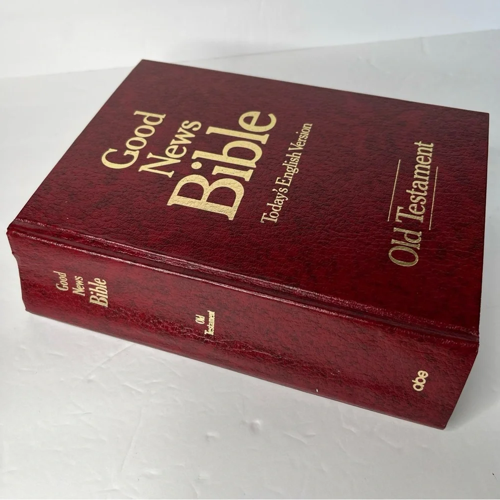 Good News Bible Today's English Version old Testament - Picture 5 of 9